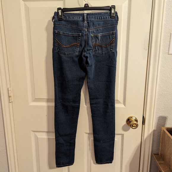 SO Women's Jegging Jeans - Picture 5 of 8